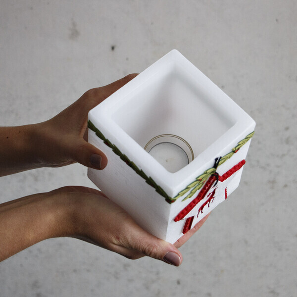 Lampionkerze mit Teelicht quadratischer Container Weihnachtskerze Rentietr 10 x 10 x 11,5 cm