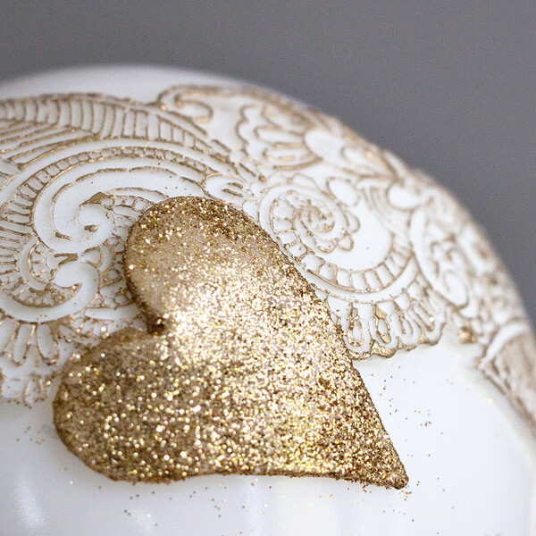 Set aus 2 Hochzeitskerzen Kugel Kerze Herzmotiv Glitter Geschenk goldene Liebe